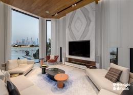 Living Room image for: Villa - 3 bedrooms - 4 bathrooms for sale in Garden Homes Frond M - Garden Homes - Palm Jumeirah - Dubai, Image 1