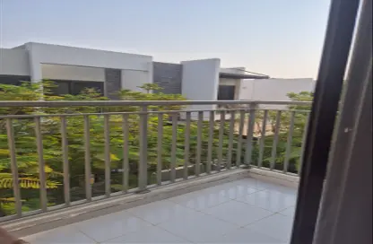 Apartment - 3 Bedrooms - 5 Bathrooms for rent in Primrose - Damac Hills 2 - Dubai