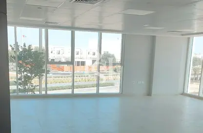 Office Space - Studio - 1 Bathroom for rent in Khalifa City A - Khalifa City - Abu Dhabi