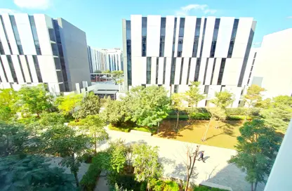 Apartment - 1 Bedroom - 1 Bathroom for rent in The Link - East Village - Aljada - Sharjah