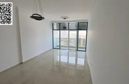 Apartment - 2 Bedrooms - 2 Bathrooms for rent in Gate Tower 1 - Musheiref - Ajman