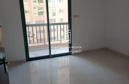 Apartment - 2 Bedrooms - 2 Bathrooms for rent in Dar Al Majaz - Jamal Abdul Nasser Street - Al Majaz - Sharjah