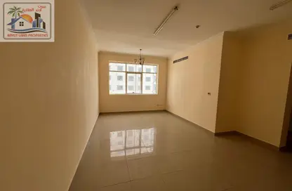 Apartment - 2 Bedrooms - 2 Bathrooms for rent in Al Khan Lagoon - Al Khan - Sharjah