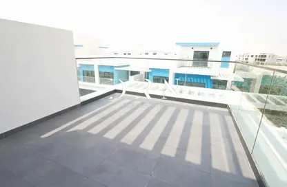 Townhouse - 5 Bedrooms - 6 Bathrooms for sale in Santorini - Damac Lagoons - Dubai