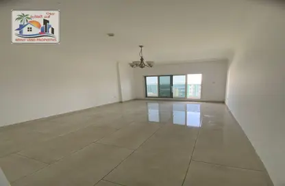 Apartment - 2 Bedrooms - 2 Bathrooms for rent in Al Wahda Building - Al Majaz 2 - Al Majaz - Sharjah
