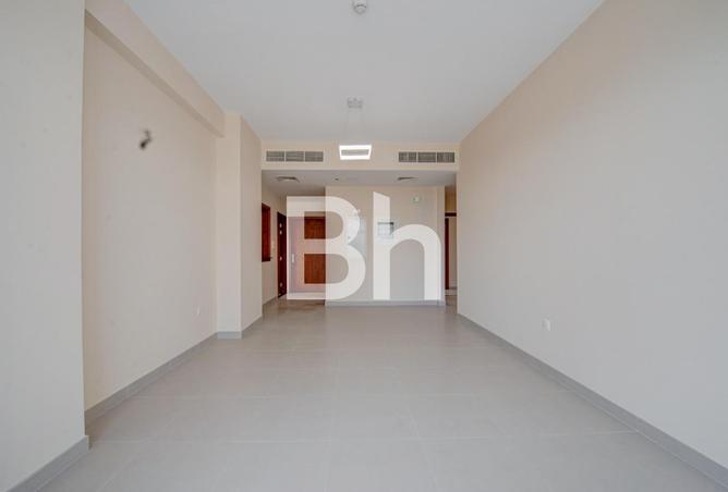 15012302 - Property Image 2