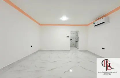 Apartment - Studio - 1 Bathroom for rent in Mohamed Bin Zayed Centre - Mohamed Bin Zayed City - Abu Dhabi