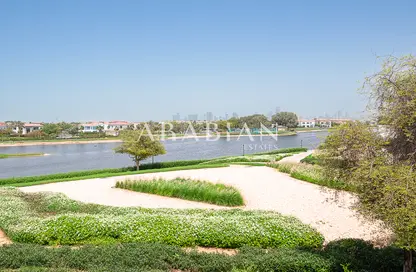 Villa - 4 Bedrooms - 5 Bathrooms for sale in Entertainment Foyer - European Clusters - Jumeirah Islands - Dubai