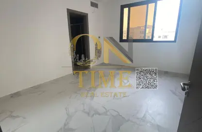 Apartment - 2 Bedrooms - 3 Bathrooms for rent in Al Jurf Industrial 3 - Al Jurf Industrial - Ajman