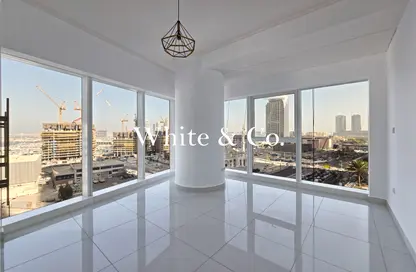 Apartment - 1 Bedroom - 2 Bathrooms for sale in Damac Heights - Dubai Marina - Dubai