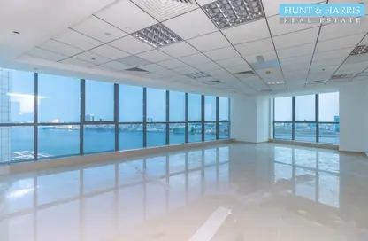 Office Space - Studio - 3 Bathrooms for rent in Julphar Commercial Tower - Julphar Towers - Al Nakheel - Ras Al Khaimah