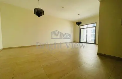 شقة - 2 غرف نوم - 3 حمامات للايجار في ياسمين - الفرجان - دبي