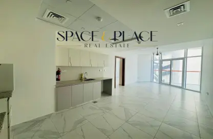 Apartment - 1 Bedroom - 1 Bathroom for sale in Millennium Binghatti Residences - Business Bay - Dubai