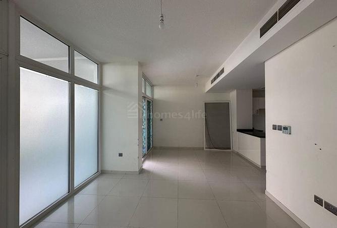 15915117 - Property Image 2
