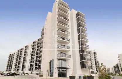 Apartment - 2 Bedrooms - 2 Bathrooms for rent in Waters Edge - Yas Island - Abu Dhabi