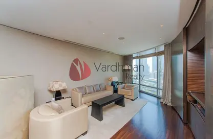 Apartment - 1 Bedroom - 2 Bathrooms for rent in Burj Khalifa - Burj Khalifa Area - Downtown Dubai - Dubai