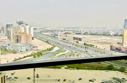 Apartment - 2 Bedrooms - 3 Bathrooms for rent in Sama Al Jaddaf - Al Jaddaf - Dubai