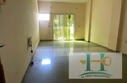 Empty Room image for: Apartment - 3 Bedrooms - 3 Bathrooms for rent in Al Rashidiya 2 - Al Rashidiya - Ajman, Image 1
