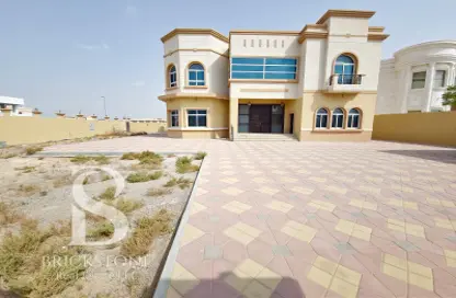 Outdoor House image for: Villa - 5 Bedrooms - 7 Bathrooms for rent in Al Khawaneej 1 - Al Khawaneej - Dubai, Image 1
