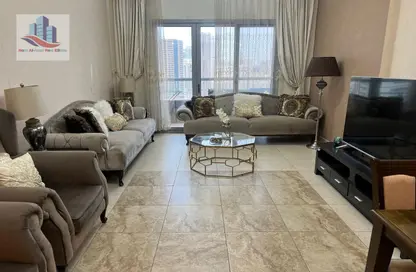 Living Room image for: Apartment - 3 Bedrooms - 3 Bathrooms for rent in Al Mamzar Tower - Al Mamzar - Sharjah - Sharjah, Image 1