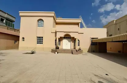 فيلا - 7 غرف نوم - 5 حمامات للبيع في 2 المويهات - المويهات - عجمان