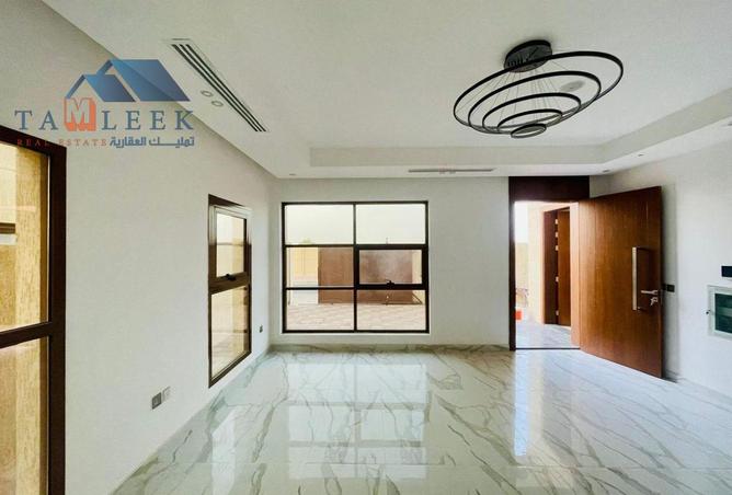15111007 - Property Image 3