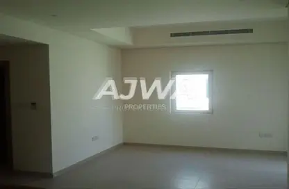Villa - 3 Bedrooms - 4 Bathrooms for rent in Quortaj - North Village - Al Furjan - Dubai