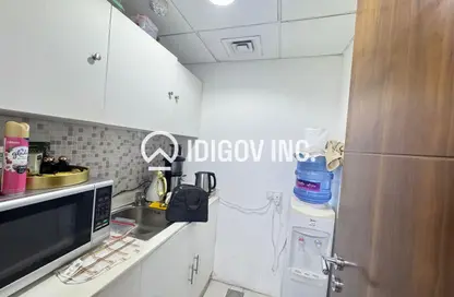 Office Space - Studio - 1 Bathroom for rent in The Binary Tower - Business Bay - Dubai