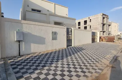 Villa - 3 Bedrooms - 5 Bathrooms for rent in Al Zaheya Gardens - Al Zahya - Ajman
