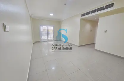 Apartment - 2 Bedrooms - 2 Bathrooms for rent in Al Nahda Complex - Al Nahda - Sharjah