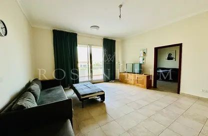 Apartment - 1 Bedroom - 2 Bathrooms for rent in Lake Apartments A - Lake Apartments - Green Community - Dubai
