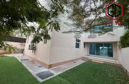 Villa - 5 Bedrooms - 6 Bathrooms for rent in Jumeirah 3 Villas - Jumeirah 3 - Jumeirah - Dubai