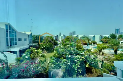 Townhouse - 4 Bedrooms - 5 Bathrooms for rent in 32 Villas - Dubai Media City - Dubai
