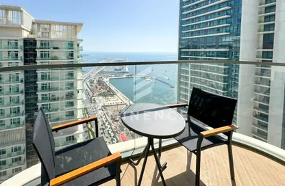 Apartment - 1 Bedroom - 2 Bathrooms for sale in Marina Vista - EMAAR Beachfront - Dubai Harbour - Dubai