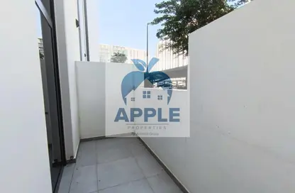 Apartment - Studio - 1 Bathroom for rent in The Link - East Village - Aljada - Sharjah