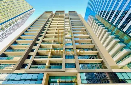 Apartment - 3 Bedrooms - 5 Bathrooms for rent in Al Safa Tower - Khalidiya Street - Al Khalidiya - Abu Dhabi