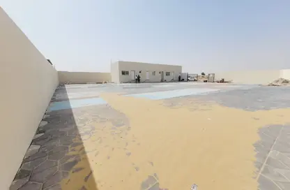 أرض - استوديو للايجار في البليده - البطائح - الشارقة