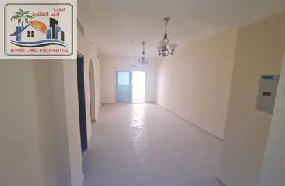 Apartment - 1 Bedroom - 2 Bathrooms for rent in Muwailih Building - Muwaileh - Sharjah