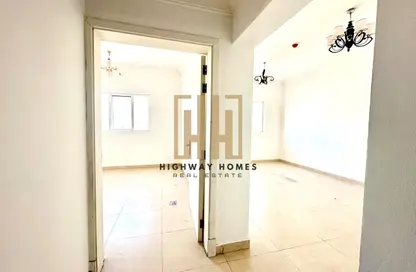 شقة - غرفة نوم - 2 حمامات للايجار في سراب 2 - الجادة - الشارقة