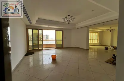 Apartment - 3 Bedrooms - 4 Bathrooms for rent in Al Majaz 3 - Al Majaz - Sharjah