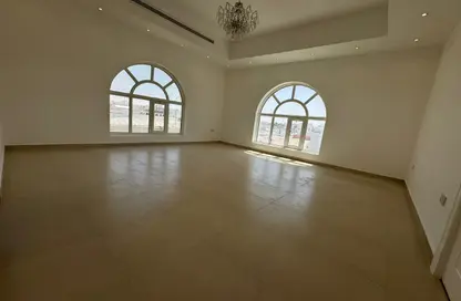 Apartment - 3 Bedrooms - 4 Bathrooms for rent in Madinat Al Riyad - Abu Dhabi
