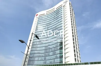 Apartment - 3 Bedrooms - 4 Bathrooms for rent in AD One Tower - Capital Centre - Abu Dhabi