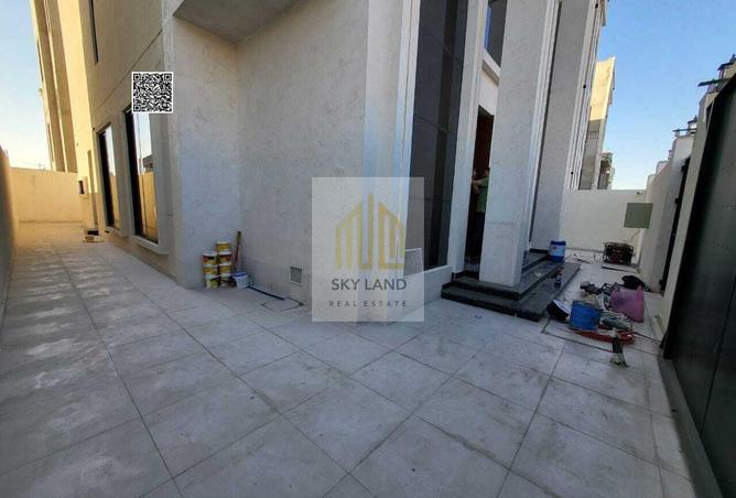 16070002 - Property Image 2