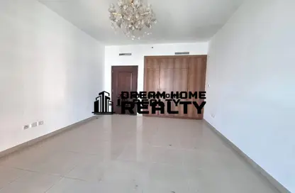 Apartment - 2 Bedrooms - 2 Bathrooms for rent in Palm Tower 3 - Palm Towers - Al Majaz - Sharjah