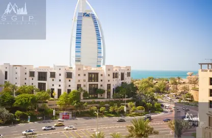 Apartment - 1 Bedroom - 1 Bathroom for sale in Lamtara 2 - Madinat Jumeirah Living - Umm Suqeim - Dubai