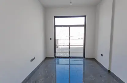 صورة لـ غرفة فارغة شقة - غرفة نوم - 2 حمامات للبيع في جويا بلانكا ريزيدنس - ارجان - دبي ، صورة رقم 1