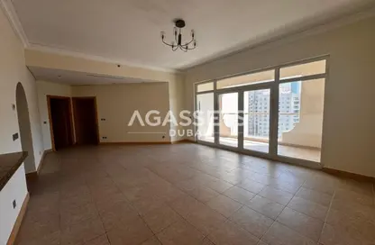 Apartment - 2 Bedrooms - 3 Bathrooms for rent in Al Khudrawi - Shoreline Apartments - Palm Jumeirah - Dubai