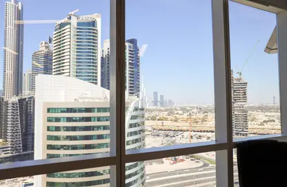مكتب - استوديو - 1 حمام للايجار في B2B  برج - الخليج التجاري - دبي