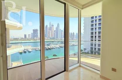 Apartment - 2 Bedrooms - 3 Bathrooms for rent in Palace Beach Residence Tower 2 - Palace Beach Residence - EMAAR Beachfront - Dubai Harbour - Dubai