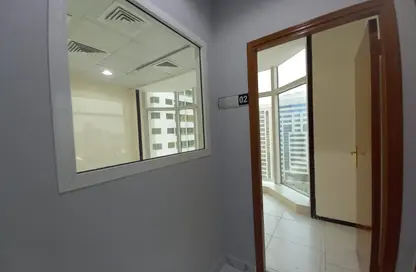 Office Space - Studio - 6 Bathrooms for rent in Corniche Tower - Corniche Road - Abu Dhabi